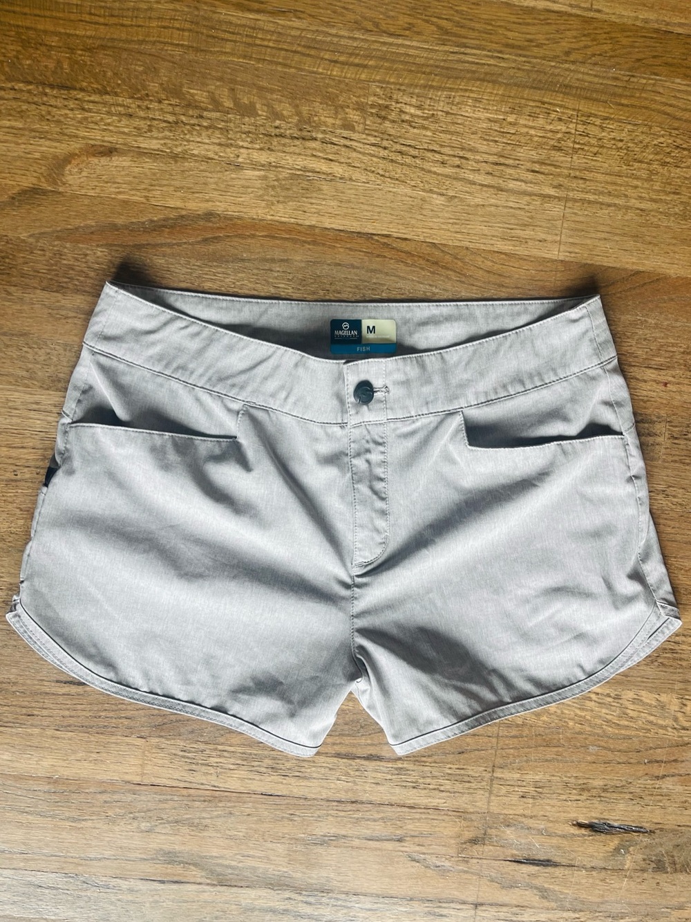 Magellan Outdoors Light Gray Women's Athletic Shorts